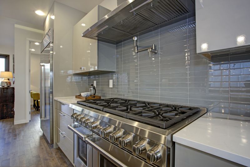 Elegant Kitchen Tile